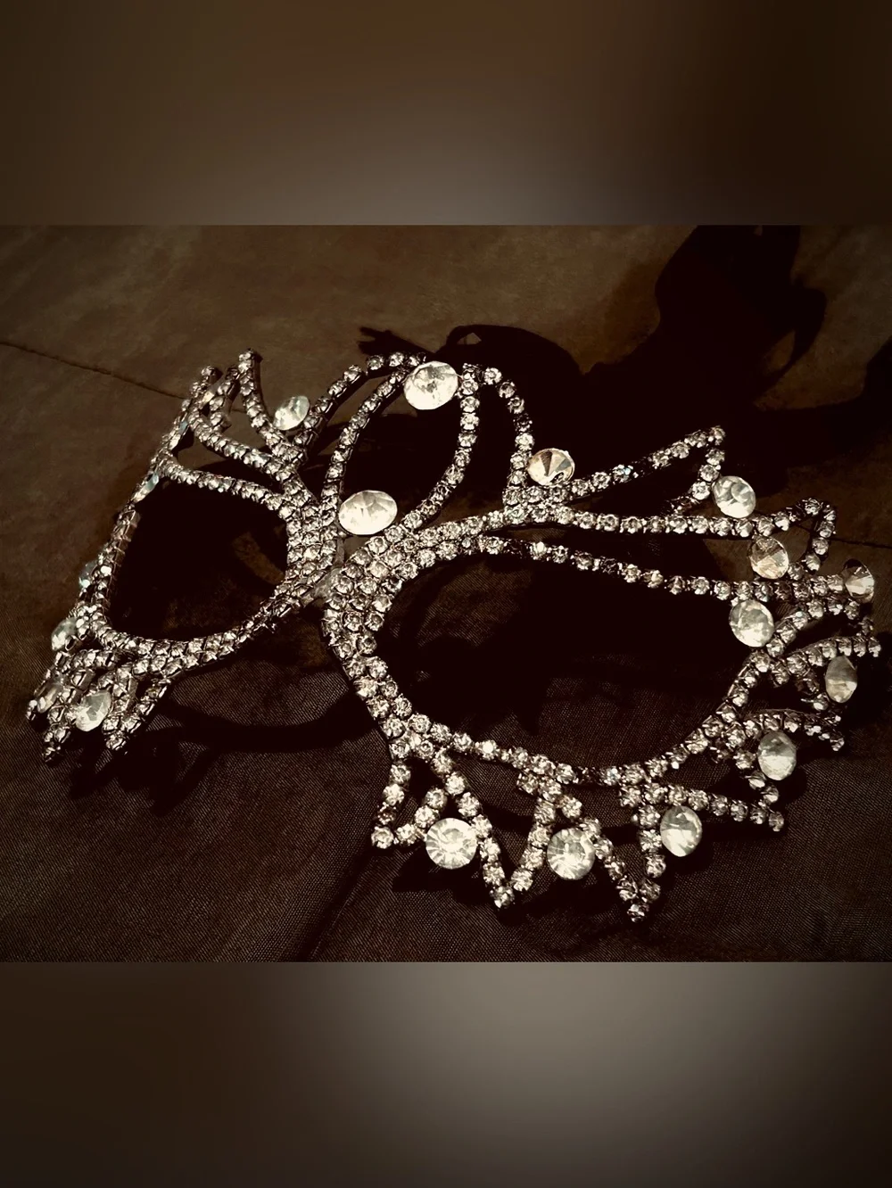 Vintage Crystal Rhinestone Mask, Halloween, Mardi Gras, Masquerade Ball, Theater